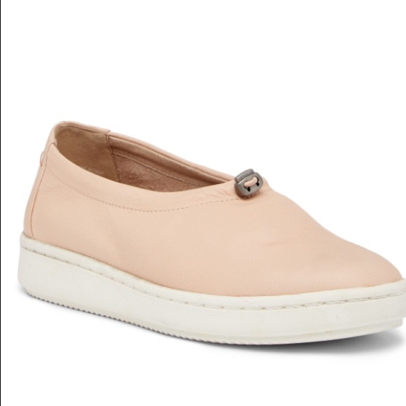 xanady sustainable mesh sneaker